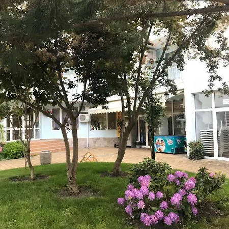 Yassen Nadezhda Appartement *